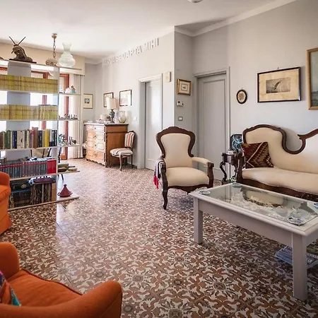 Sul Mare Con Terrazza فرانكافيلا أل ماري